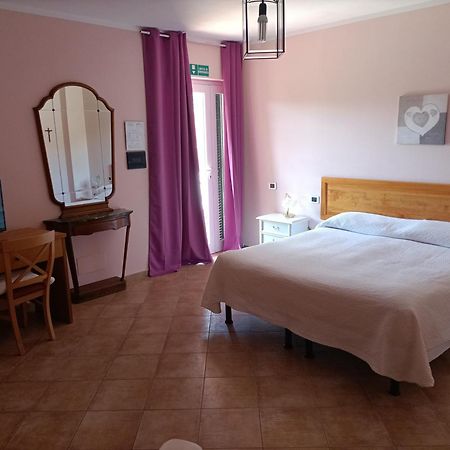 B&B Agriturismo Regno Di Toscana Коллесальветти Номер фото