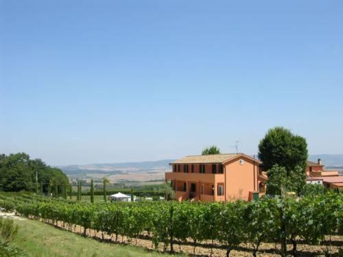 B&B Agriturismo Regno Di Toscana Коллесальветти Экстерьер фото