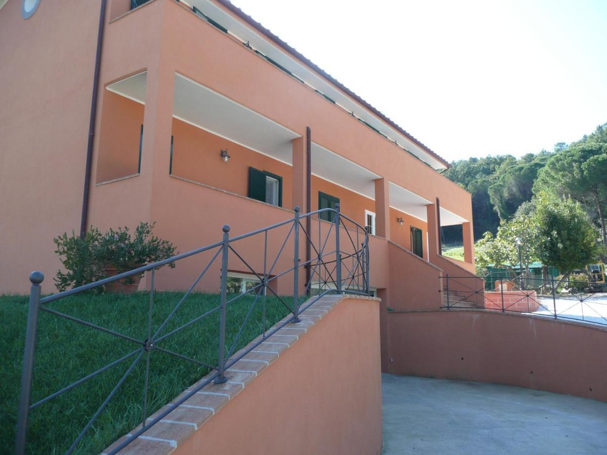 B&B Agriturismo Regno Di Toscana Коллесальветти Экстерьер фото