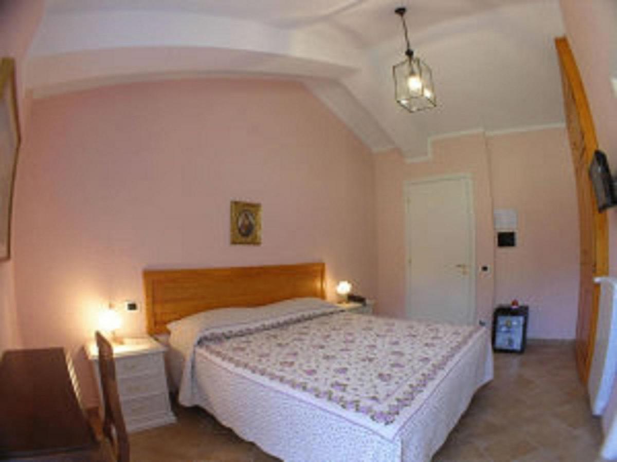 B&B Agriturismo Regno Di Toscana Коллесальветти Экстерьер фото