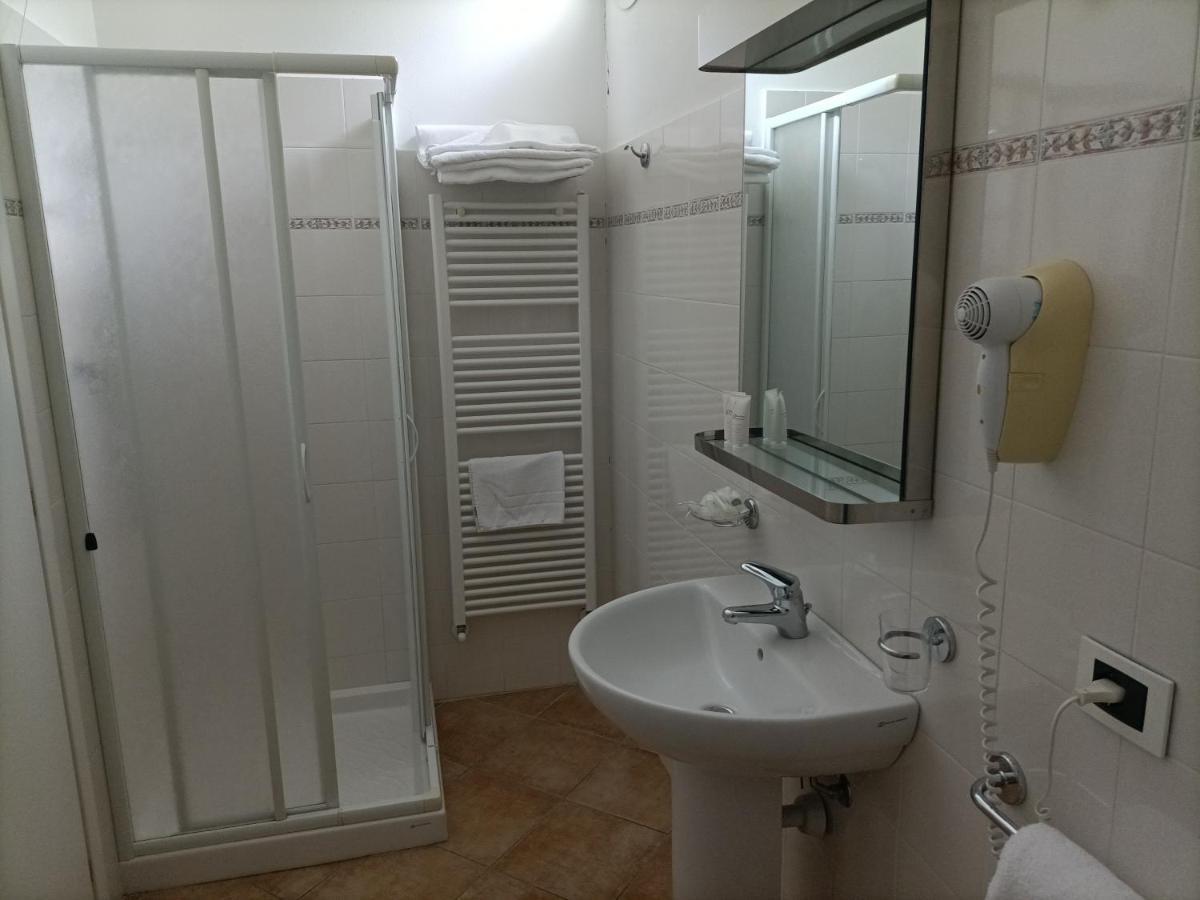 B&B Agriturismo Regno Di Toscana Коллесальветти Экстерьер фото